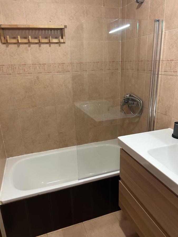 Apartamento Proximo Al Centro De 2 Dormitorios Con Piscina. Севілья Екстер'єр фото