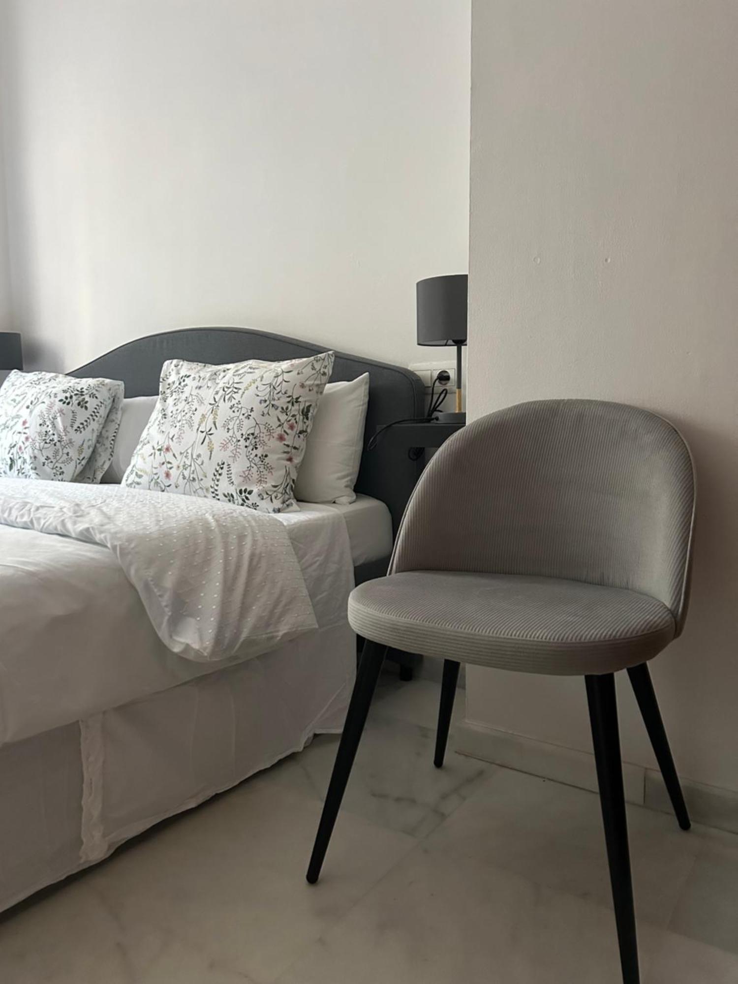 Apartamento Proximo Al Centro De 2 Dormitorios Con Piscina. Севілья Екстер'єр фото